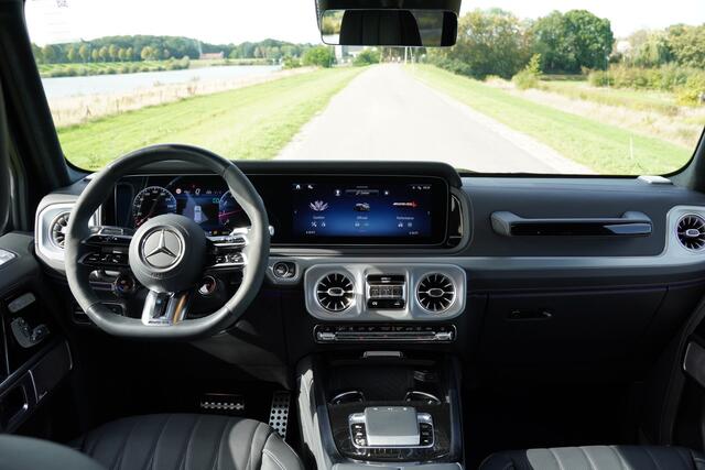 Mercedes-Benz G-KLASSE AMG 63 / Facelift / Smaragd groen / Pano / Burmeister 3D / Night / Trekhaak /
