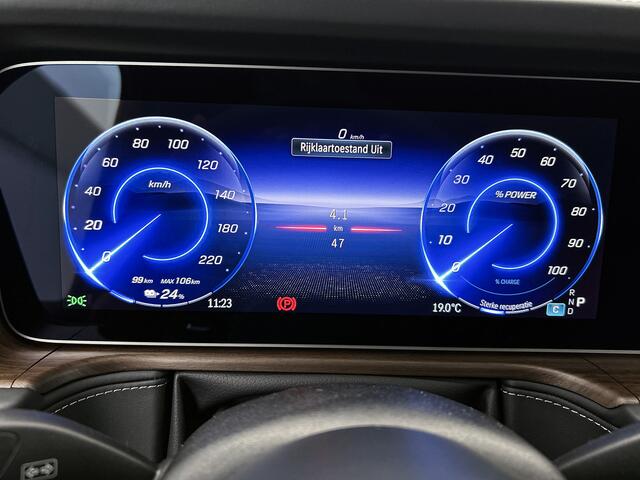 Mercedes-Benz G-KLASSE 580 electric 117 kWh | AMG Line | SUPERIOR Line interieur | Warmtecomfortpakket | Comfortpakket | Nightpakket | Technologiepakket | Burmester 3D Surround Sound |