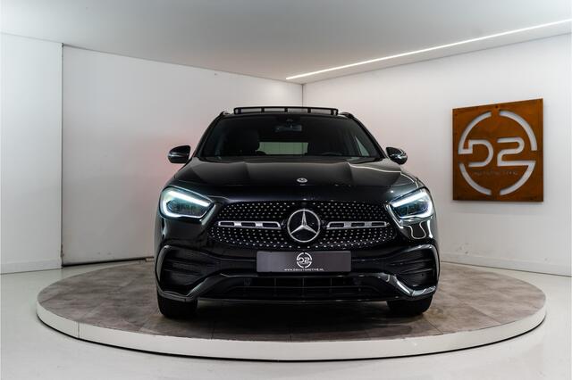 Mercedes-Benz GLA-KLASSE 250 e AMG 218PK | Pano | Burmester | Sfeer | Keyless | Carbon | VOL! 12 MND Garantie