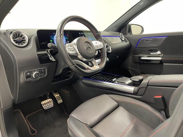 Mercedes-Benz GLA-KLASSE 250 e AMG Edition | Pano | Leer | Trekhaak | Sfeerverlichting
