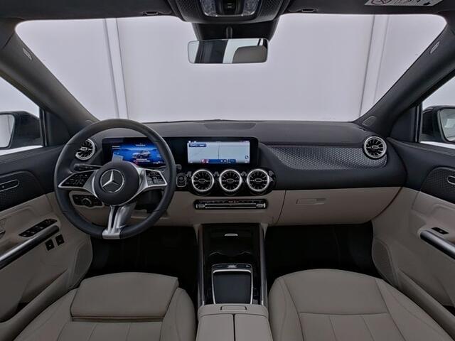 Mercedes-Benz GLA-KLASSE 250 e Face Lift Plug-In Hybride | Progressive Line Advanced Plus | Panorama Schuif-Kanteldak | Alarm | Dodehoek Assist | 360° camera | Inclusief 24 maanden MB Certified garantie voor Europa.