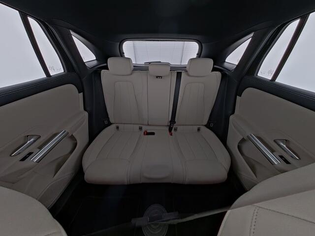 Mercedes-Benz GLA-KLASSE 250 e Face Lift Plug-In Hybride | Progressive Line Advanced Plus | Panorama Schuif-Kanteldak | Alarm | Dodehoek Assist | 360° camera | Inclusief 24 maanden MB Certified garantie voor Europa.
