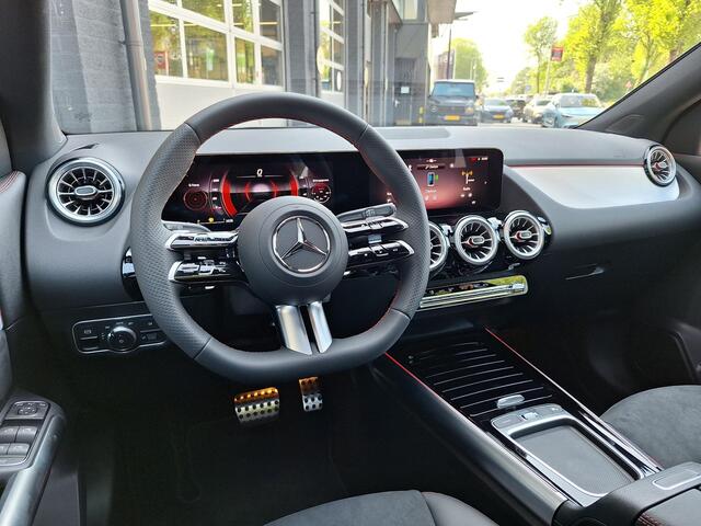 Mercedes-Benz GLA-KLASSE 180 Star Edition AMG LIMITED | Nightpakket | Panoramadak | Dodehoekassistent | Apple CarPlay | Android Auto | Sfeerverlichting | Stoelverwarming | Parkeersensoren | Achteruitrijcamera | Elektrisch inklapbare buitenspiegels