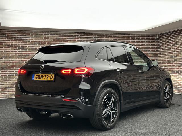 Mercedes-Benz GLA-KLASSE 180 Business Solution AMG | Memory| Dak| Sfeer|