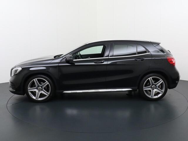 Mercedes-Benz GLA-KLASSE 180 AMG