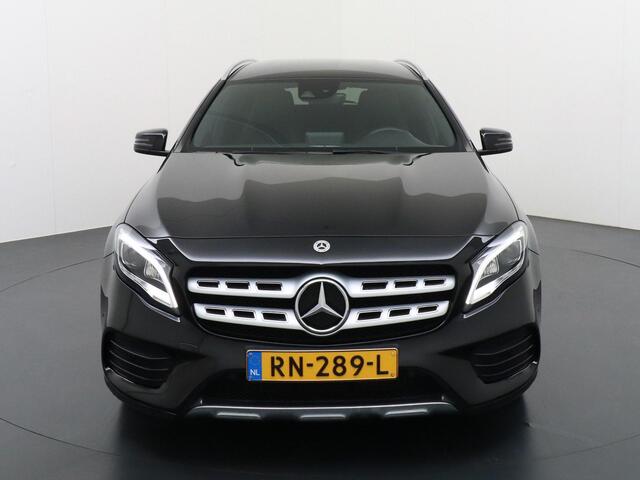 Mercedes-Benz GLA-KLASSE 180 AMG