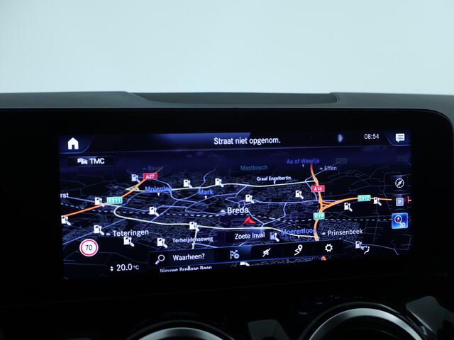 Mercedes-Benz GLA-KLASSE 250 e Plug-In Hybride | Trekhaak | Apple Carplay/Android Auto | Elektrisch Bedienbare Achterklep | Inclusief 24 maanden MB Certified garantie voor Europa.