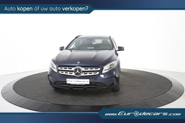 Mercedes-Benz GLA-KLASSE 180 Business Solution *1ste Eigenaar*Navigatie*Leer*Parkassist*