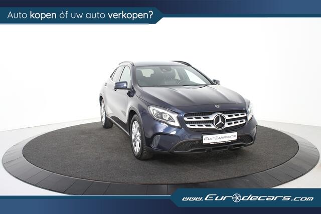 Mercedes-Benz GLA-KLASSE 180 Business Solution *1ste Eigenaar*Navigatie*Leer*Parkassist*