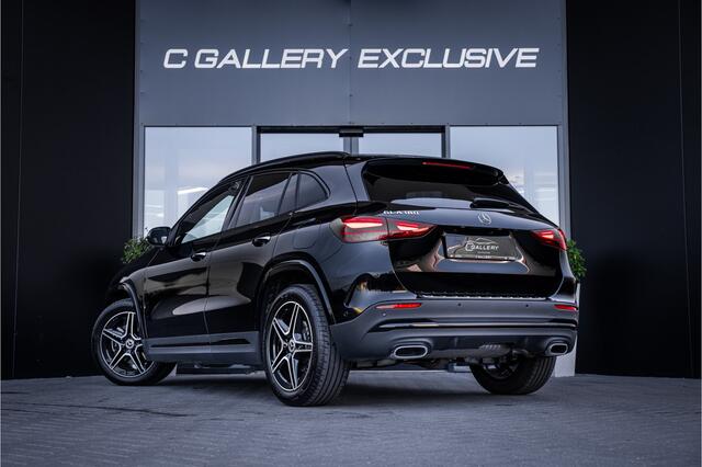 Mercedes-Benz GLA-KLASSE 180 AMG Line - Panorama | Elek. Trekhaak | ACC | Camera