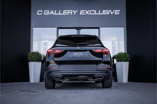 Mercedes-Benz GLA-KLASSE 180 AMG Line - Panorama | Elek. Trekhaak | ACC | Camera
