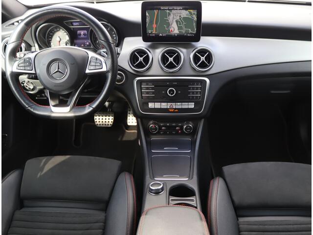 Mercedes-Benz GLA-KLASSE 180 AMG | NL-auto | Pano | Keyless | Navigatie