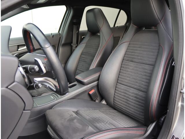 Mercedes-Benz GLA-KLASSE 180 AMG | NL-auto | Pano | Keyless | Navigatie