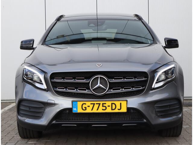 Mercedes-Benz GLA-KLASSE 180 AMG | NL-auto | Pano | Keyless | Navigatie