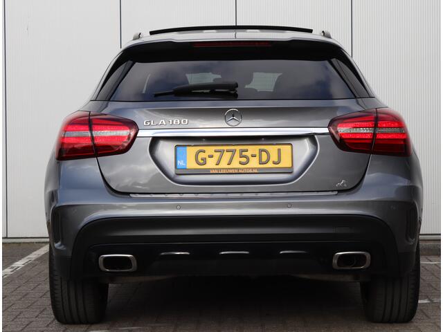 Mercedes-Benz GLA-KLASSE 180 AMG | NL-auto | Pano | Keyless | Navigatie
