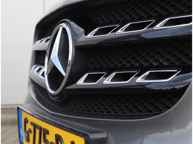 Mercedes-Benz GLA-KLASSE 180 AMG | NL-auto | Pano | Keyless | Navigatie