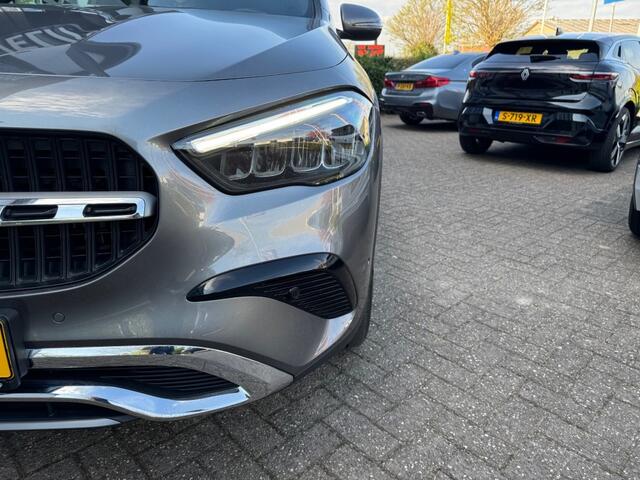 Mercedes-Benz GLA-KLASSE e Camera's, navi, leder, cruisecntrl,