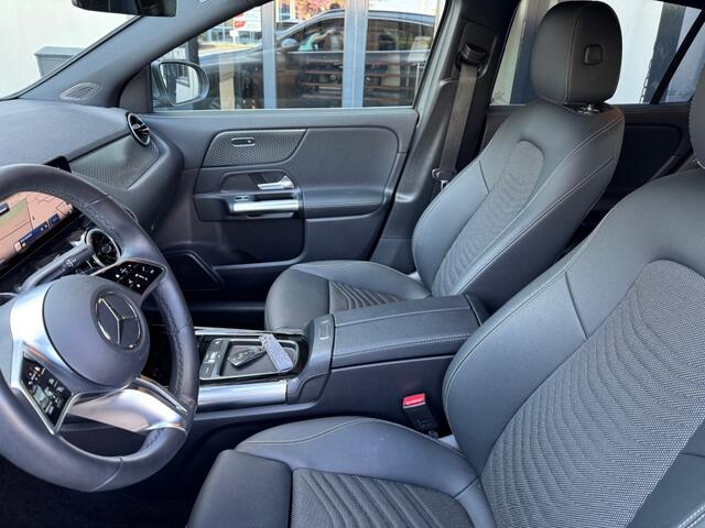 Mercedes-Benz GLA-KLASSE e Camera's, navi, leder, cruisecntrl,