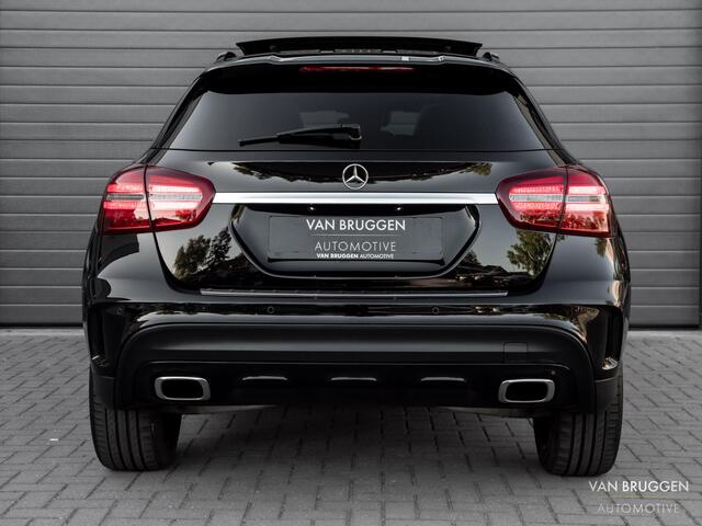 Mercedes-Benz GLA-KLASSE 200 AMG Pano Night 19" Facelift AMG LED