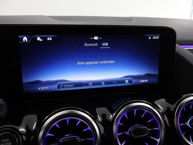 Mercedes-Benz GLA-KLASSE 180 Star Edition AMG Line l Night Pack l 20'' LM Velgen