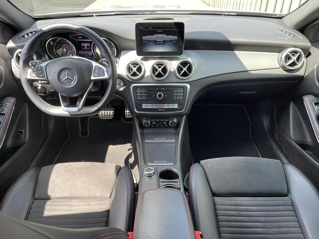 Mercedes-Benz GLA-KLASSE 180 Business Solution AMG 18"/Trekhaak/Keyless/Camera/Apple Carplay & Android Auto/Elektrische klep
