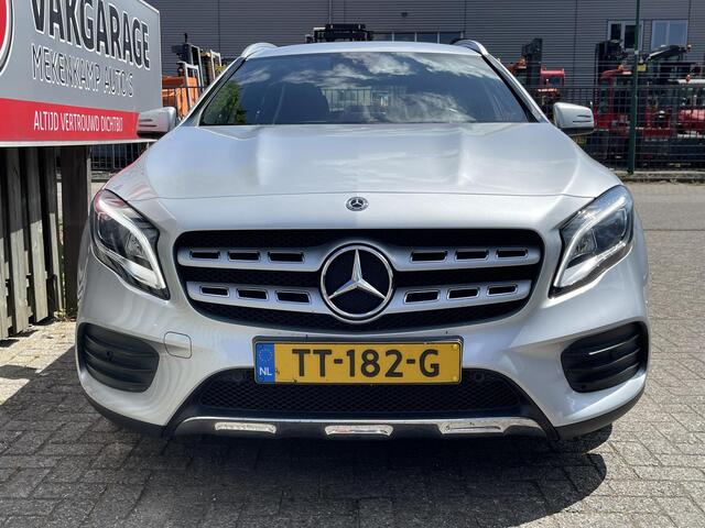 Mercedes-Benz GLA-KLASSE 180 Business Solution AMG 18"/Trekhaak/Keyless/Camera/Apple Carplay & Android Auto/Elektrische klep