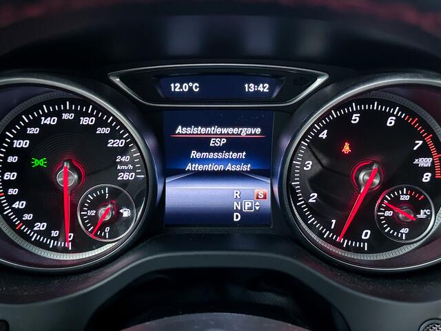 Mercedes-Benz GLA-KLASSE 180 AMG Night Edition |NL NAP|Panorama|Camera|Keyless