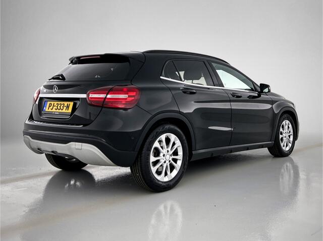 Mercedes-Benz GLA-KLASSE 180 Business Solution | Lichtmetalen velgen | Navigatie | Parking support | Inclusief 12 Maanden Garantie