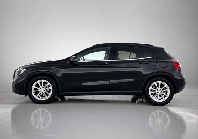Mercedes-Benz GLA-KLASSE 180 Business Solution | Lichtmetalen velgen | Navigatie | Parking support | Inclusief 12 Maanden Garantie
