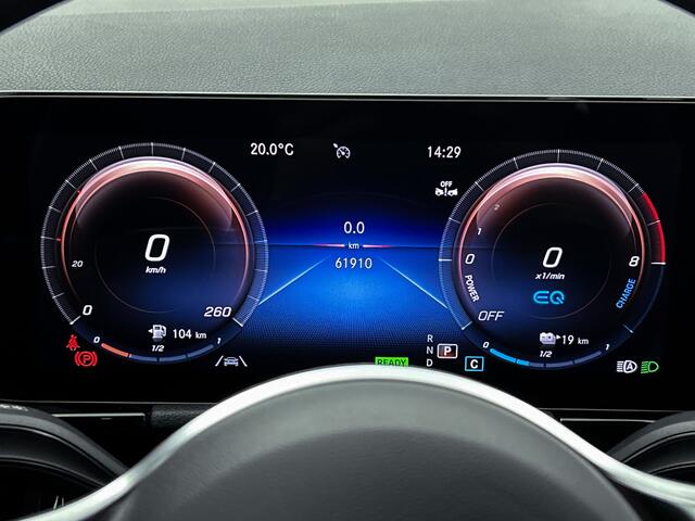 Mercedes-Benz GLA-KLASSE 250 e Luxury Line 5 spaaks lichtmetalen velgen | wide screen | Navigatie | parking support | Inclusief 24 maanden Mercedes-Benz Certified garantie voor Europa.