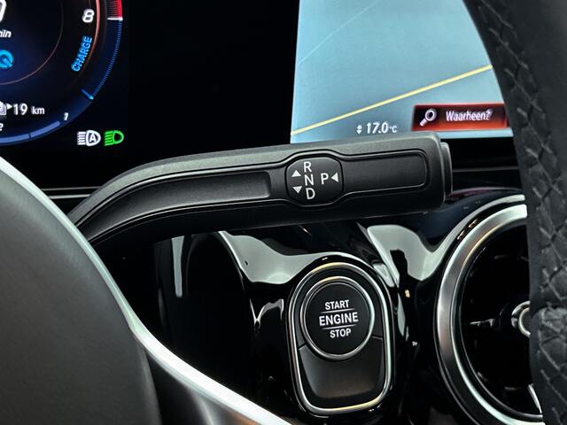 Mercedes-Benz GLA-KLASSE 250 e Luxury Line 5 spaaks lichtmetalen velgen | wide screen | Navigatie | parking support | Inclusief 24 maanden Mercedes-Benz Certified garantie voor Europa.