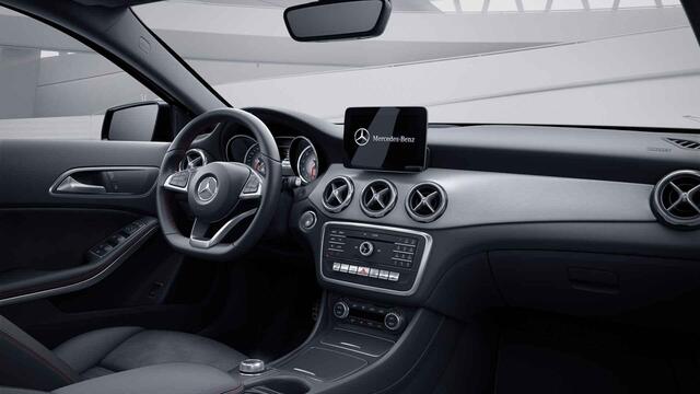 Mercedes-Benz GLA-KLASSE 180 Business Solution AMG | | Night | Achteruitrijcamera | Stoelverwarming | Navigatie |