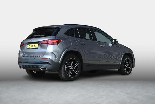 Mercedes-Benz GLA-KLASSE 250 e AMG Line AMG line| Night Pakket|Panoramadak|Achteruitrij camera|Stoelverwarming|Sfeerverlichting