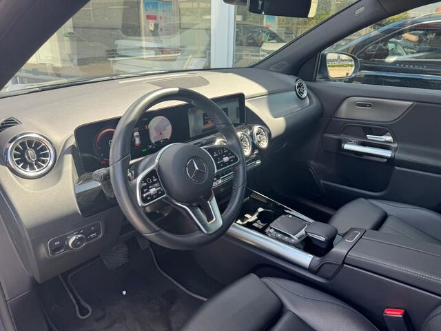 Mercedes-Benz GLA-KLASSE 250 e Business Solution Luxury Limited