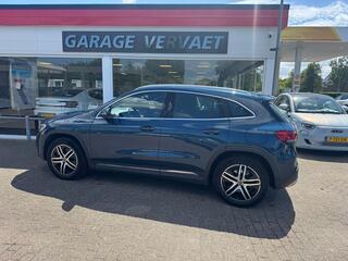 mercedes-benz-gla-klasse-250-e-busi