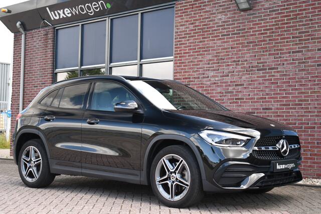 Mercedes-Benz GLA-KLASSE 250 e AMG Pano Night Camera m-LED