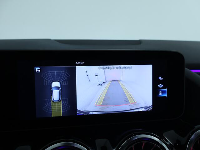 Mercedes-Benz GLA-KLASSE 200 Business Solution AMG Panoramadak | Sfeerverlichting | Apple CarPlay | Achteruitrijcamera | Inclusief 24 maanden MB Certified garantie voor Europa.