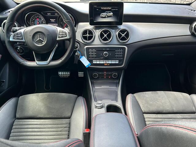 Mercedes-Benz GLA-KLASSE 200D Automaat Business Solution AMG l Panoramadak l Electrische Klep l