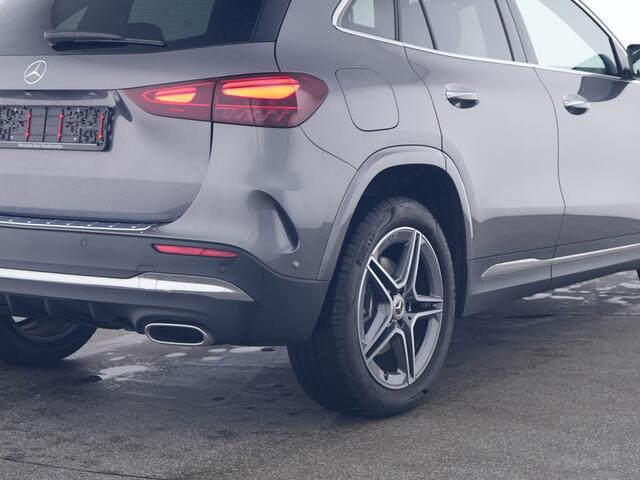 Mercedes-Benz GLA-KLASSE 250 e AMG Face Lift Plug-In Hybride AMG Line Advanced Plus | Panorama Schuif-Kanteldak | Dfeerverlichting | Dodehoek Assist | Stuur en Stoelverwarming. Inclusief 24 maanden Mercedes-Benz Certified garantie voor Europa.