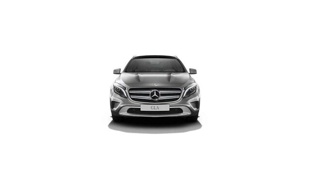 Mercedes-Benz GLA-KLASSE 250 4Matic Ambition | Panoramadak | Trekhaak | Navigatie | Dakrails | 18" lichtmetalen velgen |