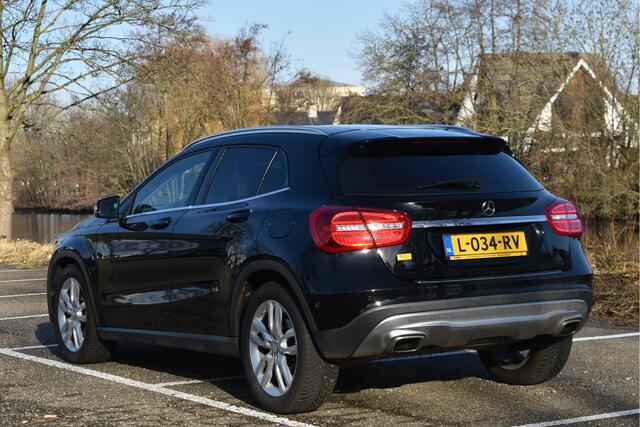 Mercedes-Benz GLA-KLASSE 180 | Camera | Allweather | Stoelverw | Navi | Cruise Control | LED | LM-Velgen