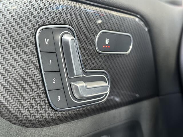 Mercedes-Benz GLA-KLASSE 250 e AMG Line l Automaat I MBUX l 360° camera l Elektr. Trekhaak l Memory l Tempomaat l Stoelverwarming l l Leder/alcantara l Widescreen l Augmented Reality l Airconditioning