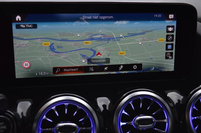 Mercedes-Benz GLA-KLASSE 250 e Led Panorama Widescreen Sfeer Camera Afn.trekh Pdc
