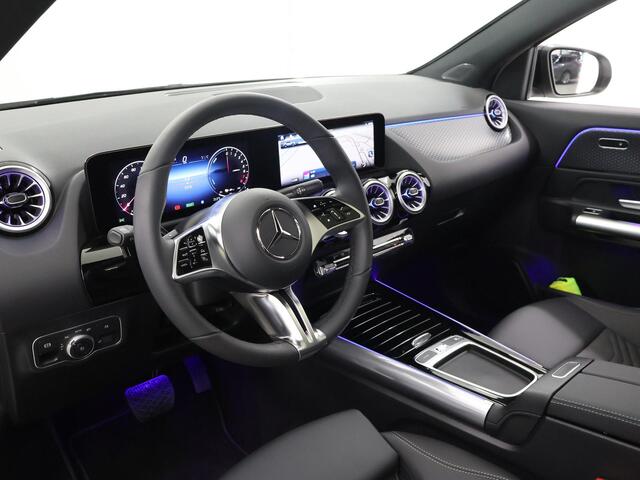 Mercedes-Benz GLA-KLASSE 250 e Luxury Line | Panoramadak | Trekhaak | Night pakket | Multibeam |