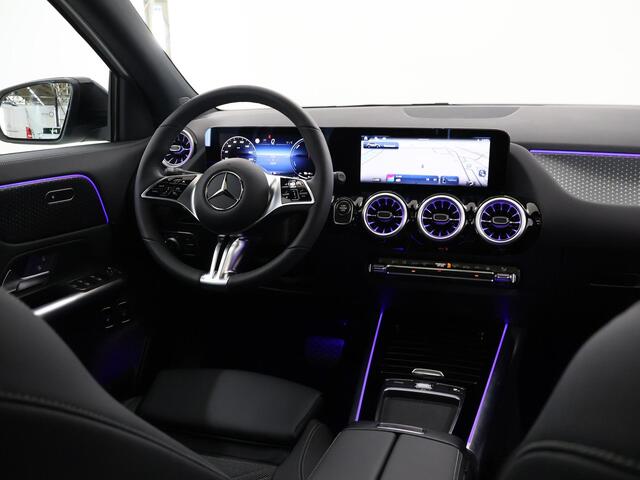 Mercedes-Benz GLA-KLASSE 250 e Luxury Line | Panoramadak | Trekhaak | Night pakket | Multibeam |
