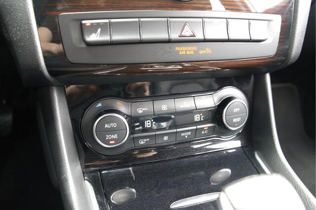Mercedes-Benz GLA-KLASSE 1.6t Premium Tech Automaat | Leder | Memory | NL-Auto | Cruise | Camera | Dealer Onderhouden