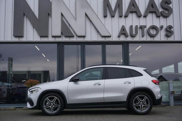 Mercedes-Benz GLA-KLASSE 180 AMG NIGHT SFEERVERLICHTING 360 CAMERA