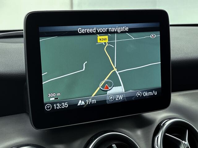 Mercedes-Benz GLA-KLASSE 180 AMG Night | Panorama schuif-/kanteldak | Elektr. Achterklep | Parkeerpakket + camera | Spiegelpakket | Inclusief 24 maanden MB Certified garantie voor Europa.