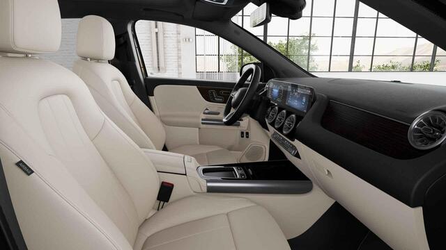 Mercedes-Benz GLA-KLASSE 250 e Luxury Line | Panoramadak | Memory | Stoelverwarming | Keyless | Achteruitrijcamera |