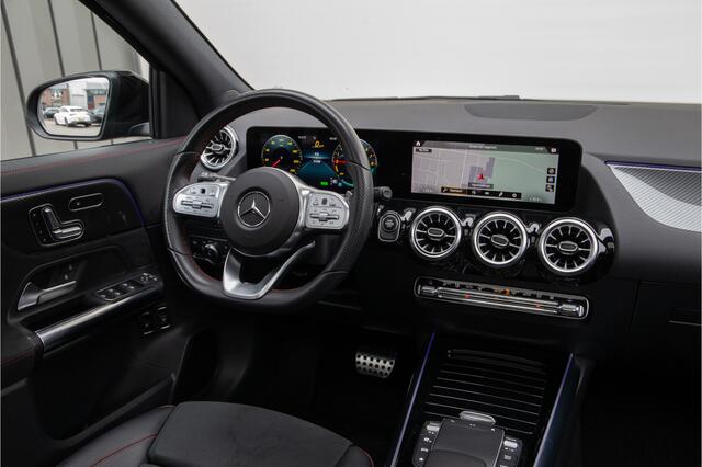 Mercedes-Benz GLA-KLASSE 250 e AMG Premium, Pano, Nightpack, Trekhaak, Hybrid 2022